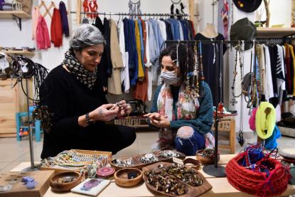 رشا وناهدة تبدعان في