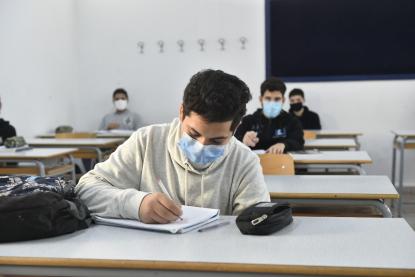 روبوت لتفادي الطوفان وأخر لمكافحة الحشرات: اختراعان يؤهلان طلاب لبنانيين للفوز بميدالية ذهبية في ماليزيا