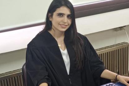 رزان سري الدّين تنال درجة الماجستير في الإعلام  بتقدير ممتاز من الجامعة العربيّة