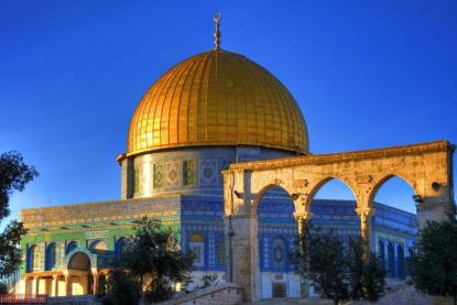 حفل فني مجاني ملتزم في الشوف تحية إلى فلسطين والأقصى 