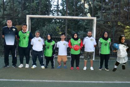 لأول مرة في لبنان: فريق كرة قدم من ذوي الهمم الصعبة متنوع الجنسيات وحلمهم العالمية